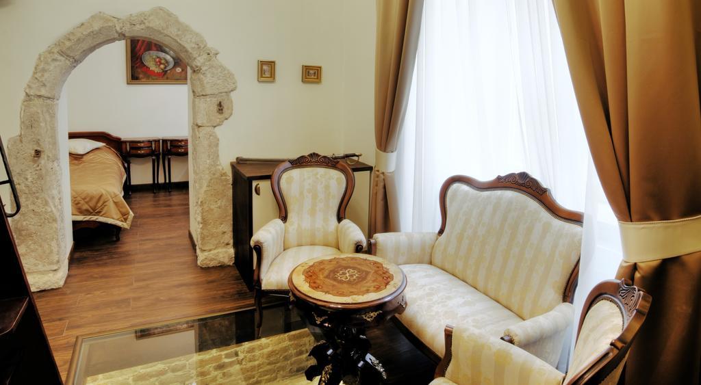 Only Krakow Apartments Room photo