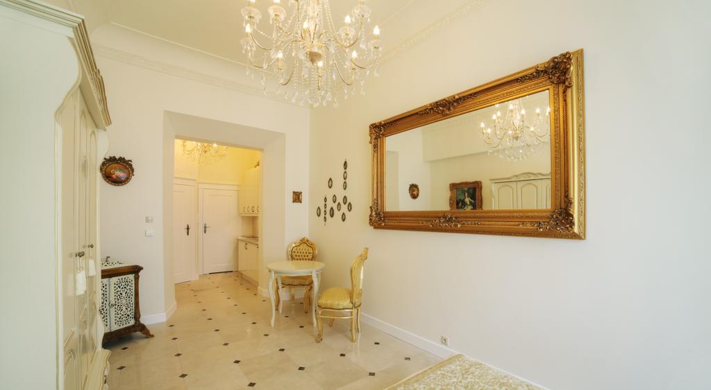 Only Krakow Apartments Room photo